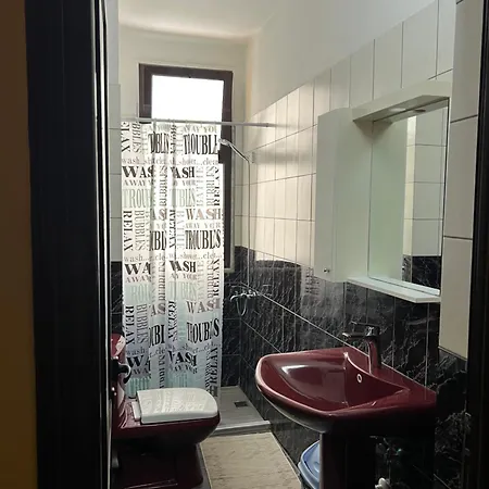 Bora -durres Отель Дуррес